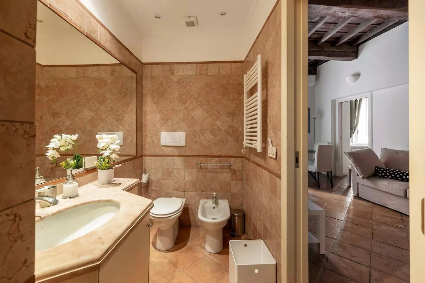 Mrbrown Vip Apartment In Piazza Navona Rome Italy